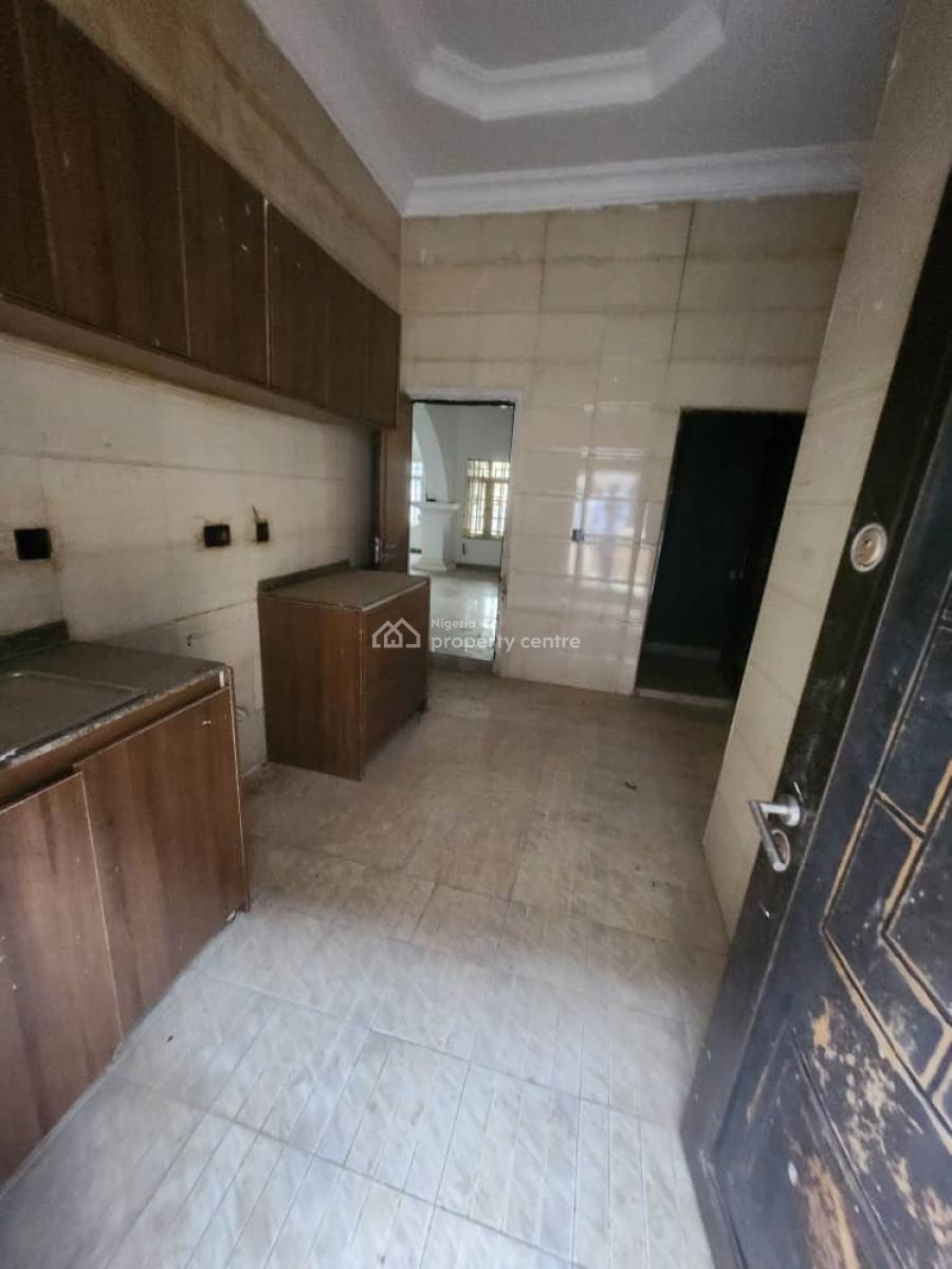 3 Bedroom Fully Detached Bungalow with 2 Rooms Bq, Lokogoma District, Abuja, Detached Bungalow for Sale