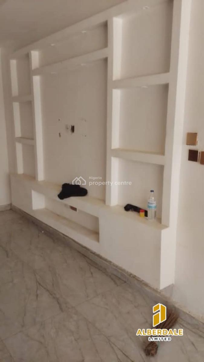 Luxury 3-bedroom Apartment with 1-room Bq, Ketu, Lagos, Flat / Apartment for Sale
