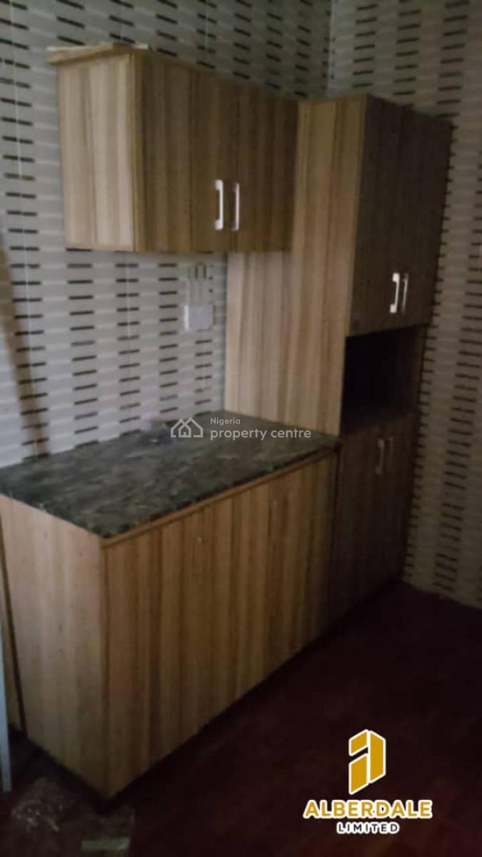 Luxury 3-bedroom Apartment with 1-room Bq, Ketu, Lagos, Flat / Apartment for Sale