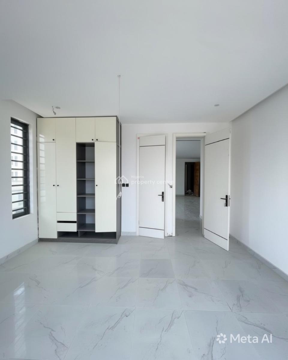 1   Bedroom Apartment + Bq, Lekki Phase 1, Lekki, Lagos, House for Sale