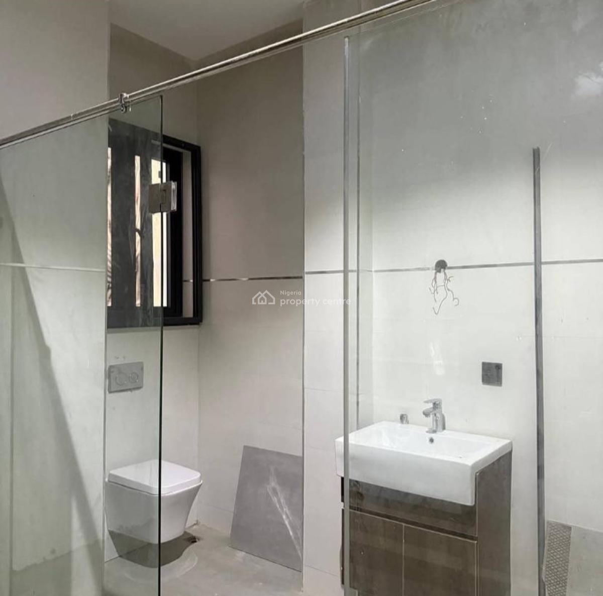 Newly Built 3-bedroom Apartments, Guzape District, Abuja, Flat / Apartment for Sale