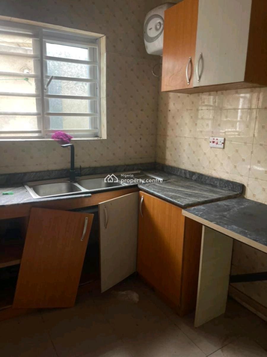 Standard 2 Bedroom Apartment, Eneka Link Road, Port Harcourt, Rivers, Flat / Apartment for Rent