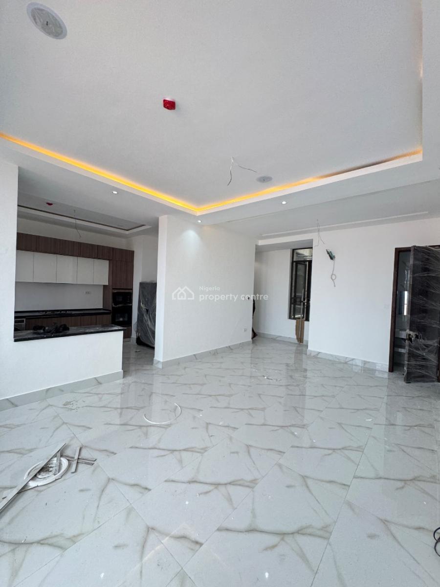 Contemporary 3 Bedroom Apartment, Off Admiralty Way, Lekki Phase 1, Lekki, Lagos, Flat / Apartment for Sale