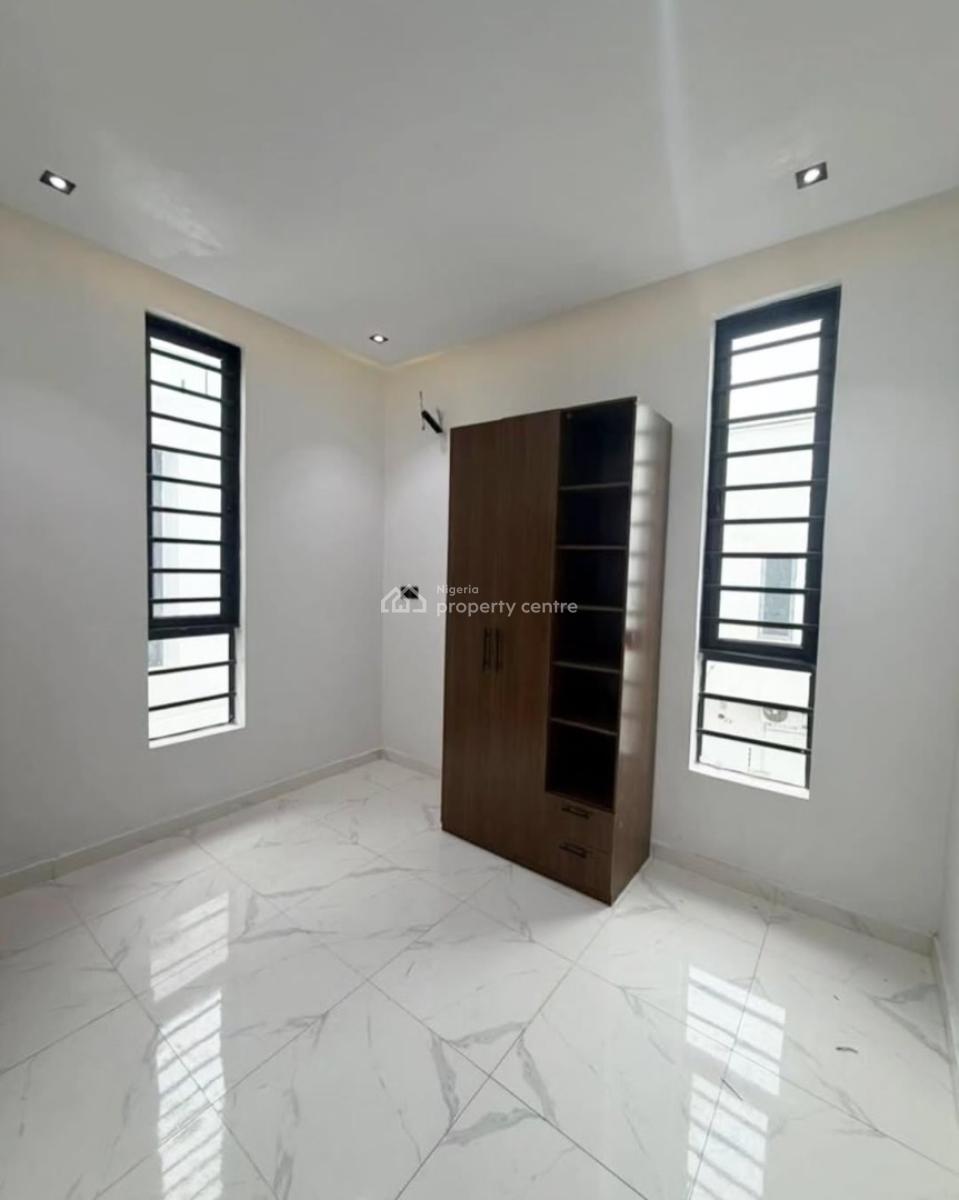 5 Bedroom Fully Detached Duplex with Bq, Ikota, Lekki, Lagos, Detached Duplex for Sale