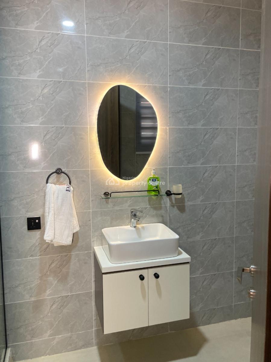Luxury 3 Bedroom with Snooker/soccer Table, Plot 642 Ab Close Off 1st Avenue, Gwarinpa, Abuja, Flat / Apartment Short Let