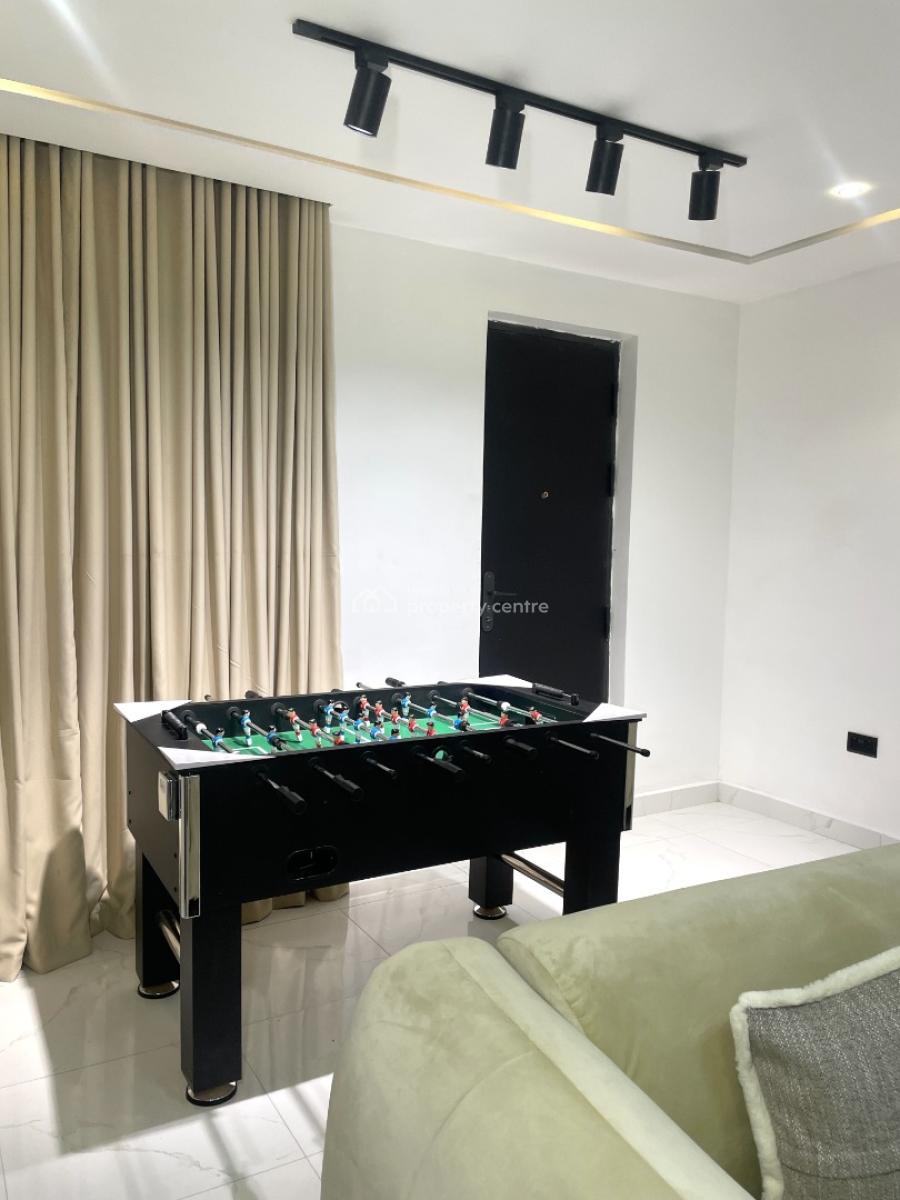 Luxury 3 Bedroom with Snooker/soccer Table, Plot 642 Ab Close Off 1st Avenue, Gwarinpa, Abuja, Flat / Apartment Short Let