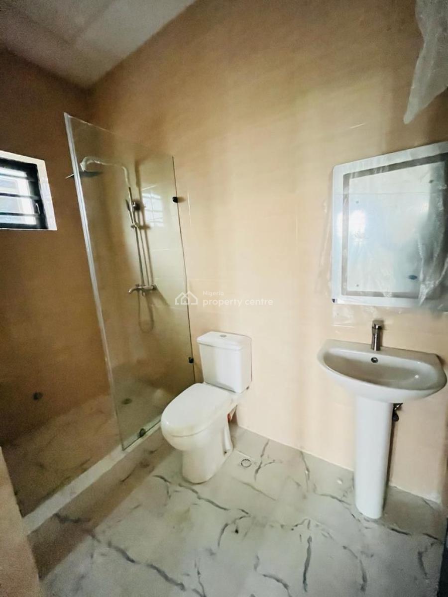 Distress Property Brand New 6bed Fully Detached Duplex with 2room Bq, Northern Forshore Estate ,chevron Drive ,lekki ,lagos ,nigeria, Lekki, Lagos, Detached Duplex for Sale