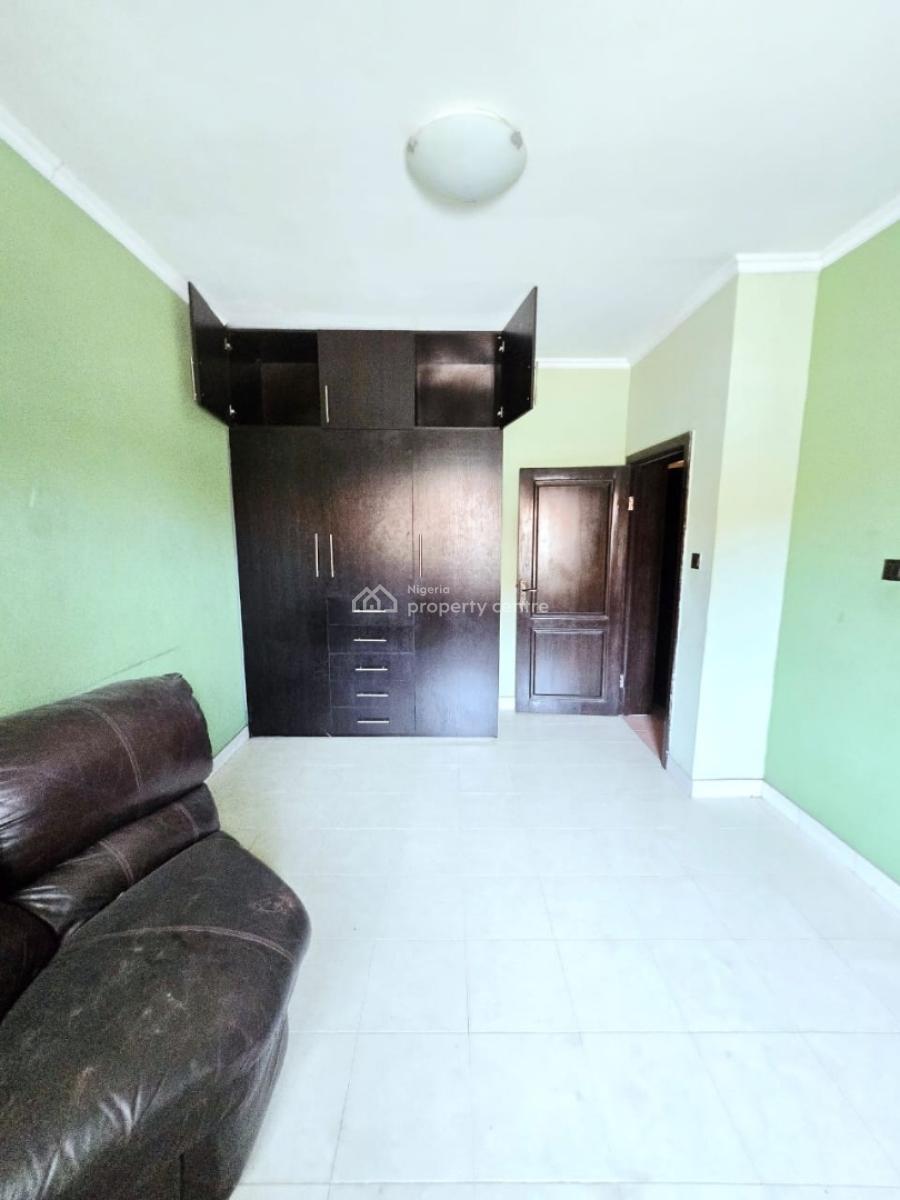 Neat 4 Bedroom Semi Detached Duplex with 2 Bq, Lekki Phase 1, Lekki, Lagos, Semi-detached Duplex for Rent