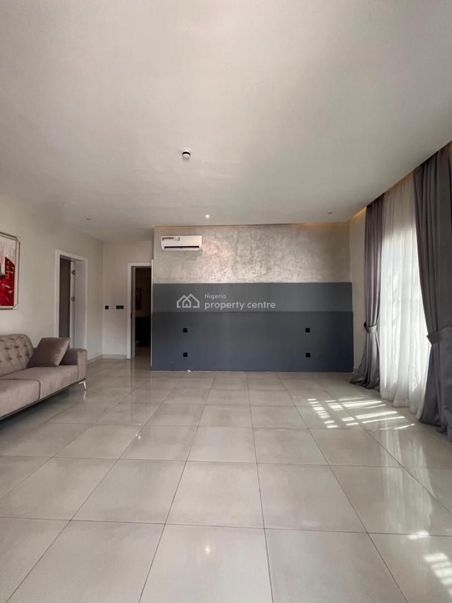Spacious 5 Bedroom Detachedduplex Located in a Prime & Secure Environs, Spacious 5 Bedroom Detached Duplex with Private Swimming Pool, Lekki Phase 1, Lekki, Lagos, Detached Duplex for Sale