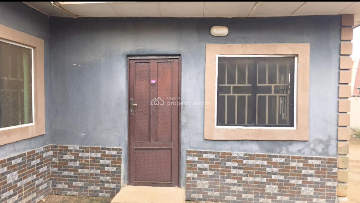 1 Bedroom Flat, Kpeygi Orange Junction Street. Off Karu/kpegyi Axis, Abuja, Karu, Abuja, Mini Flat (room and Parlour) for Rent