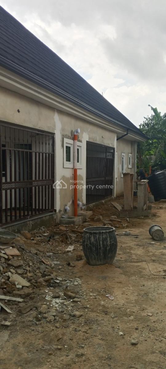 Tastefully Finish 2 Bedroom Flat with Excellent Facilities, Eneka Road, Rumuduru, Port Harcourt, Rivers, Flat / Apartment for Rent
