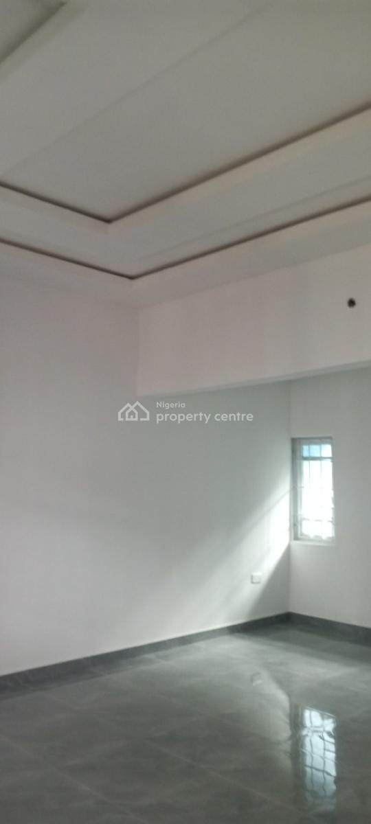 Tastefully Finish 2 Bedroom Flat with Excellent Facilities, Eneka Road, Rumuduru, Port Harcourt, Rivers, Flat / Apartment for Rent