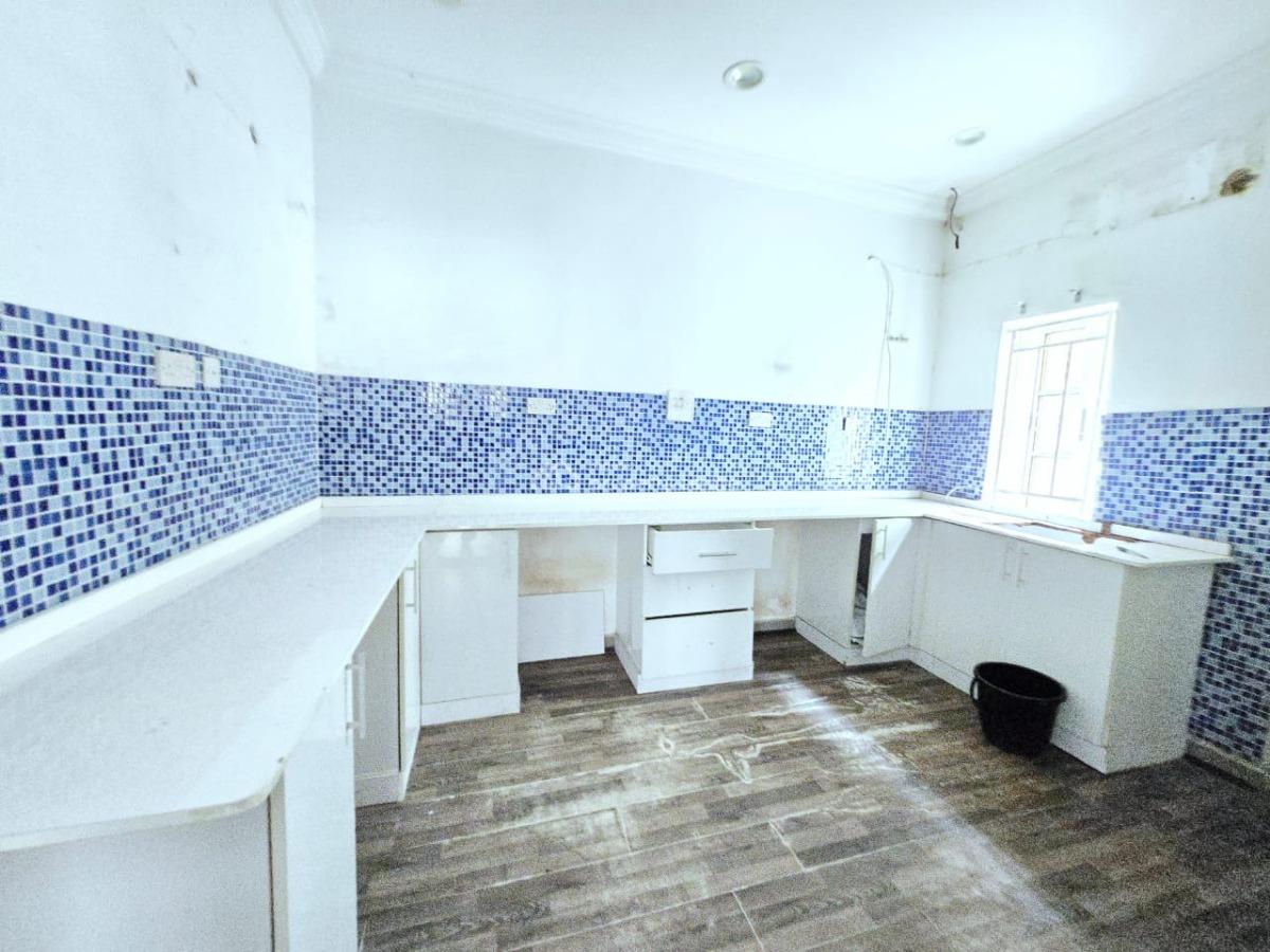 Commercial 4 Bedroom Semi-detached Duplex, Lekki Phase 1, Lekki, Lagos, Office Space for Rent