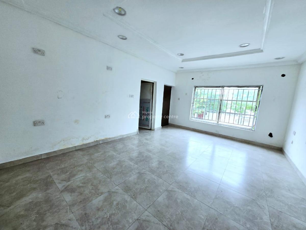 Commercial 4 Bedroom Semi-detached Duplex, Lekki Phase 1, Lekki, Lagos, Office Space for Rent
