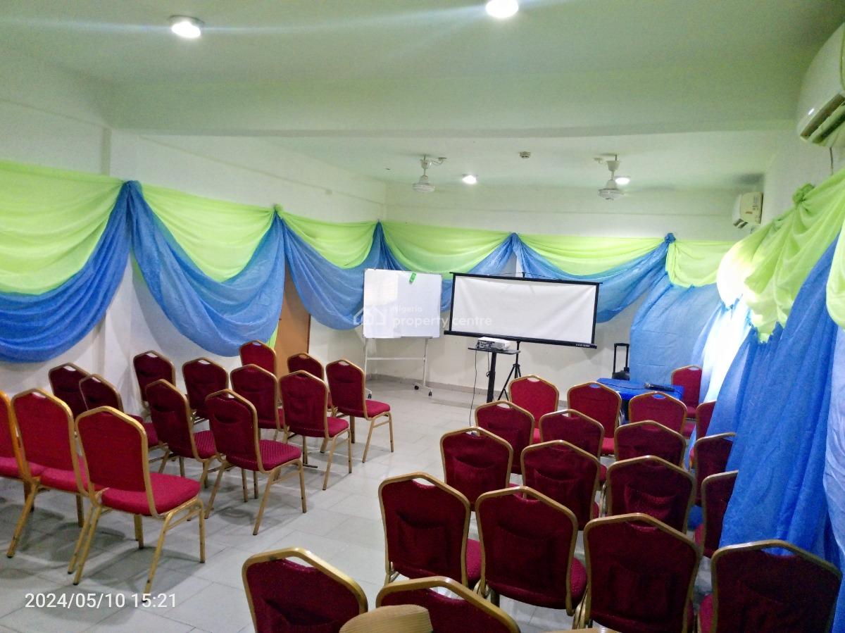 Training Hall, Obasa Road, Oba Akran, Ikeja, Lagos, Conference / Meeting / Training Room for Rent