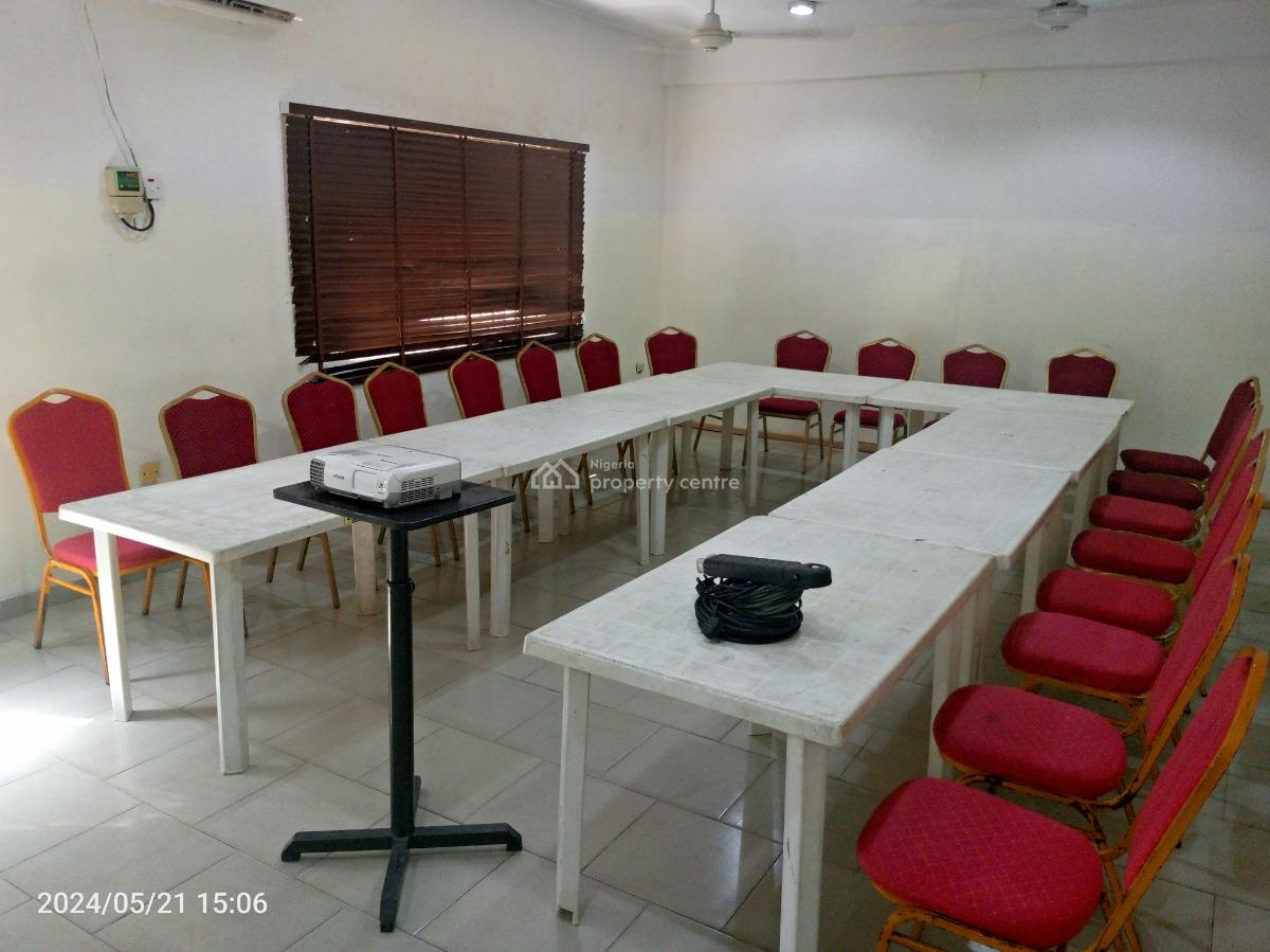 Training Hall, Obasa Road, Oba Akran, Ikeja, Lagos, Conference / Meeting / Training Room for Rent