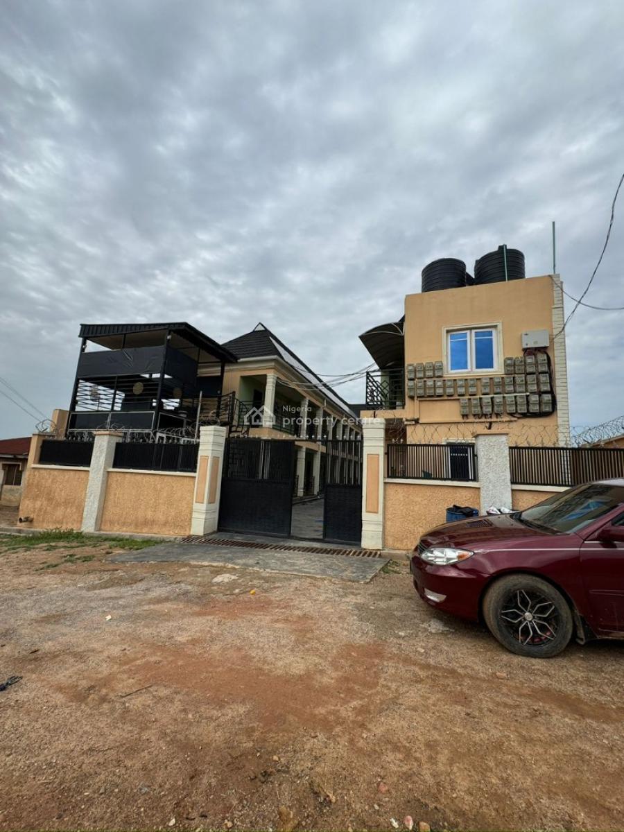 29 Room Hostel, Apete Ibadan Polytechnic Area, Oyo State, Ibadan, Oyo, Hostel for Sale