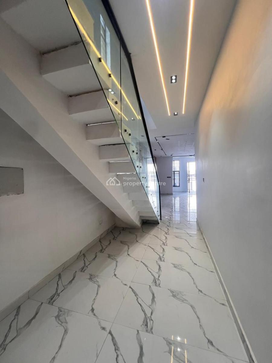 Spacious 4 Bedroom Detached Duplex with Solar Invertal, Spacious 4 Bedroom Detached Duplex with Solar Invertal, Vgc, Lekki, Lagos, Detached Duplex for Sale