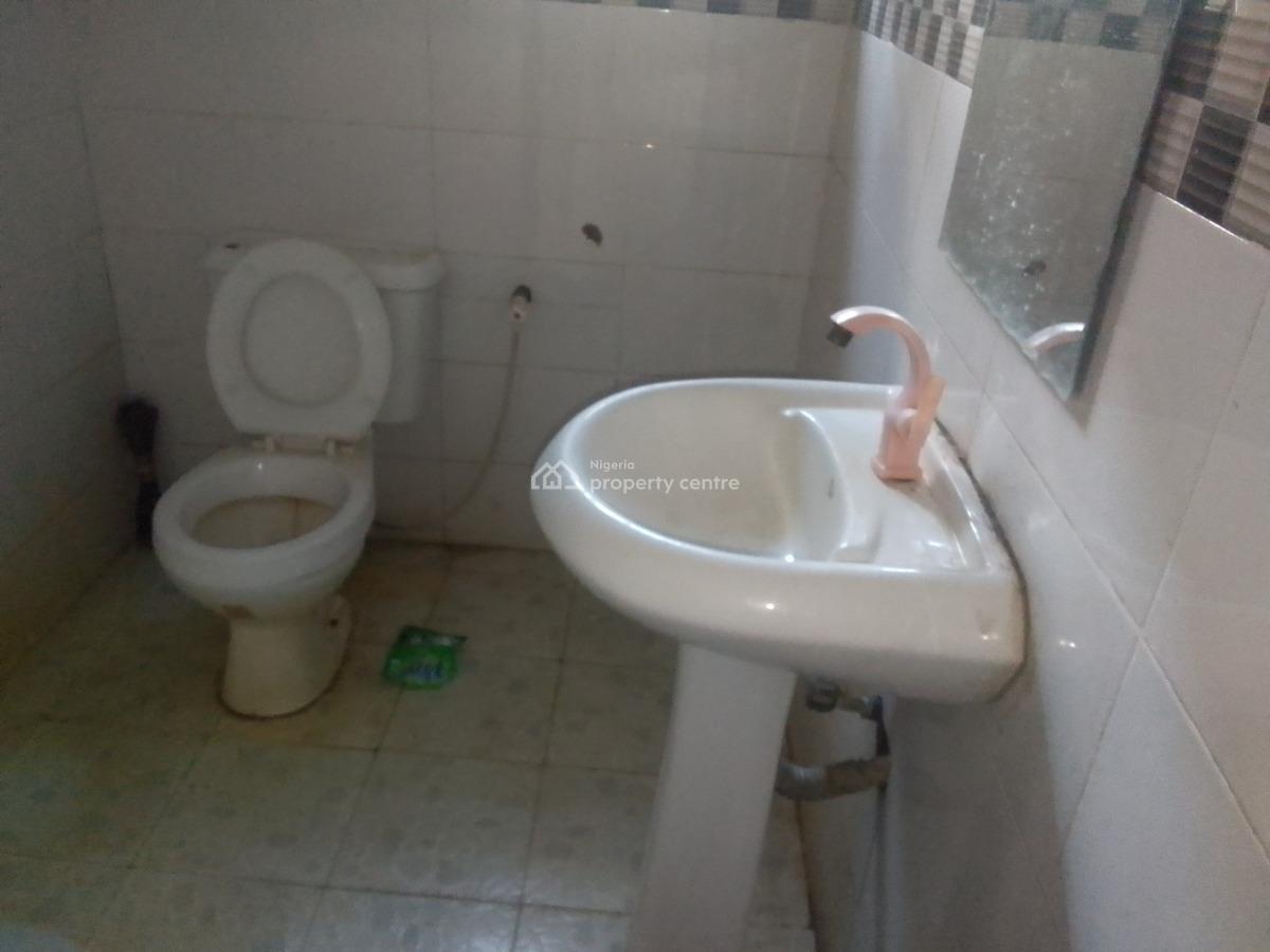 Spacious Luxury Shared Apartment with Excellent Features, Rovers Estate Owode, Ogombo, Ajah, Lagos, Flat / Apartment for Rent
