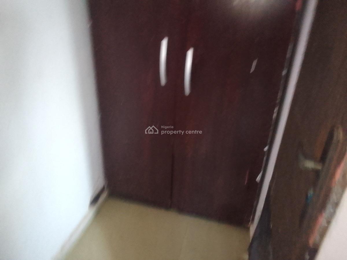 Spacious Luxury Shared Apartment with Excellent Features, Rovers Estate Owode, Ogombo, Ajah, Lagos, Flat / Apartment for Rent