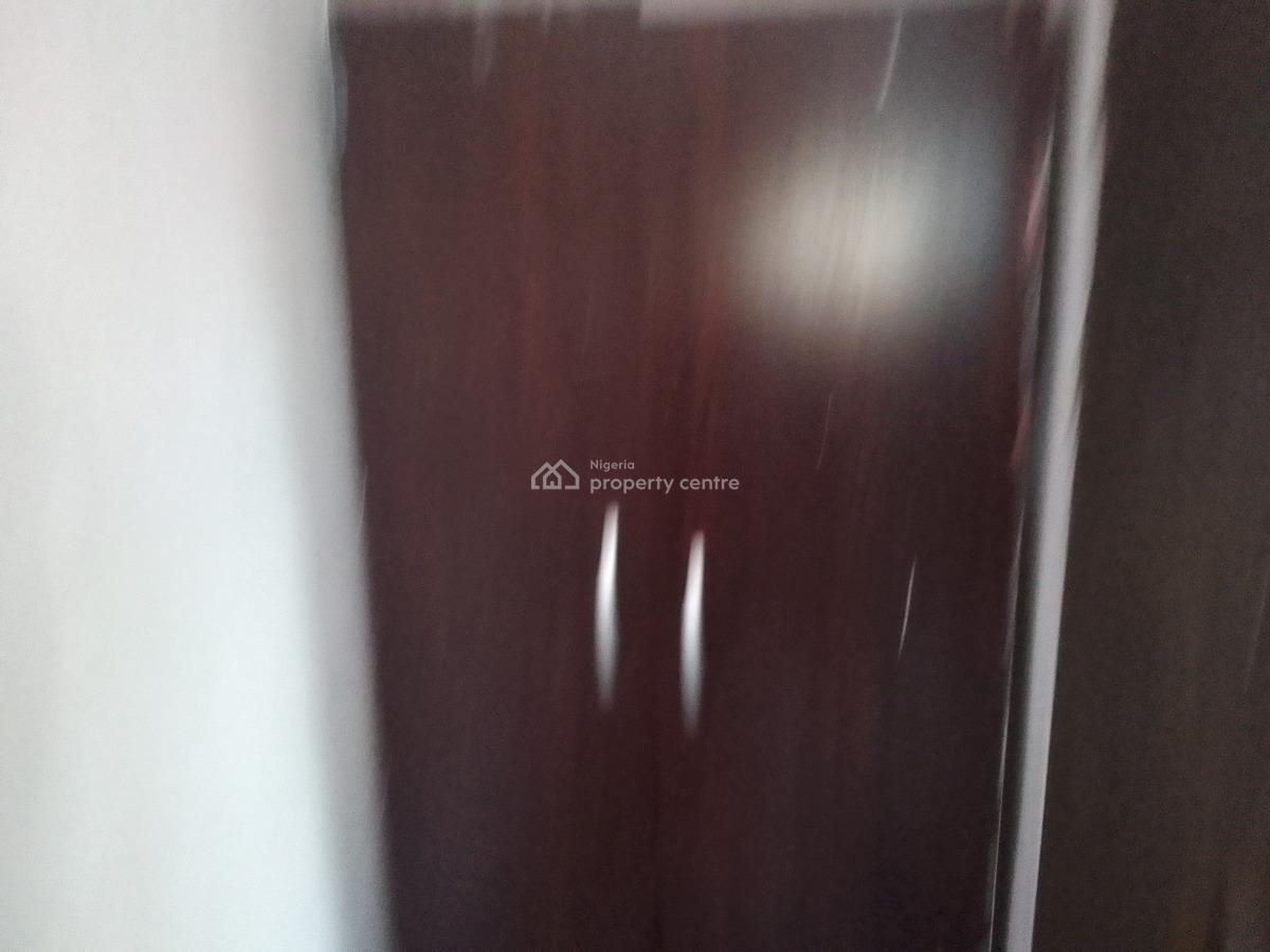 Spacious Luxury Shared Apartment with Excellent Features, Rovers Estate Owode, Ogombo, Ajah, Lagos, Flat / Apartment for Rent