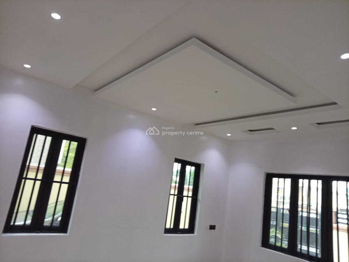 Well Furnished 3 Bedroom Apartment, Off Admiralty Way, Lekki Phase 1, Lekki, Lagos, Flat / Apartment for Rent