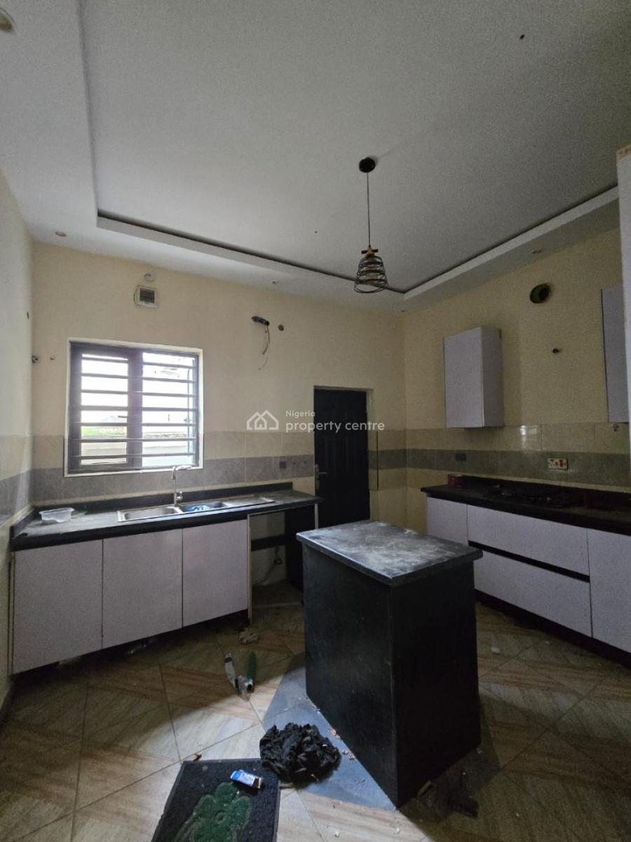 2bedroom Duplex, Omole Phase2, Ikeja, Lagos, Terraced Duplex for Rent