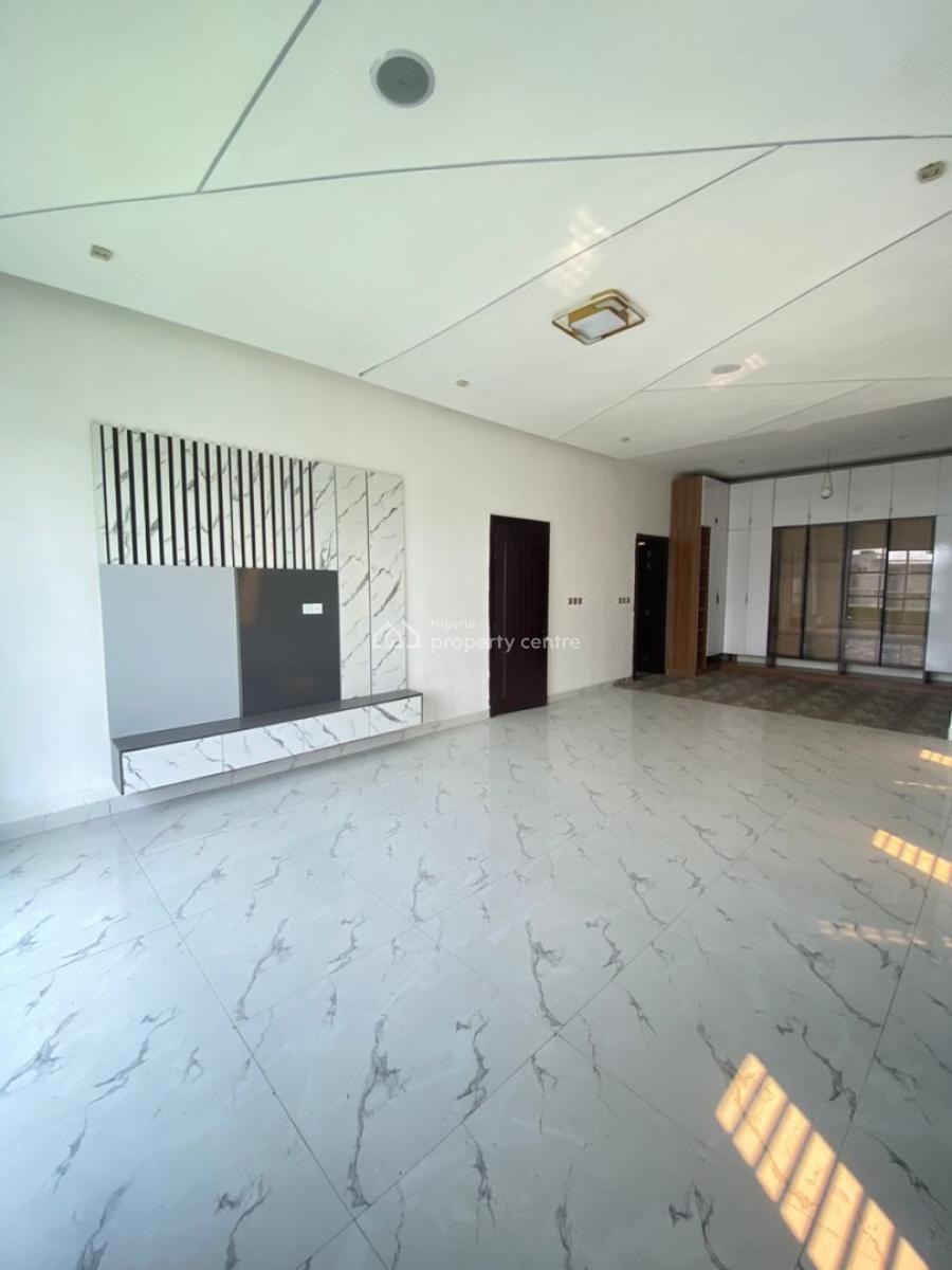 5 Bedroom, Osapa, Lekki, Lagos, Detached Duplex for Sale