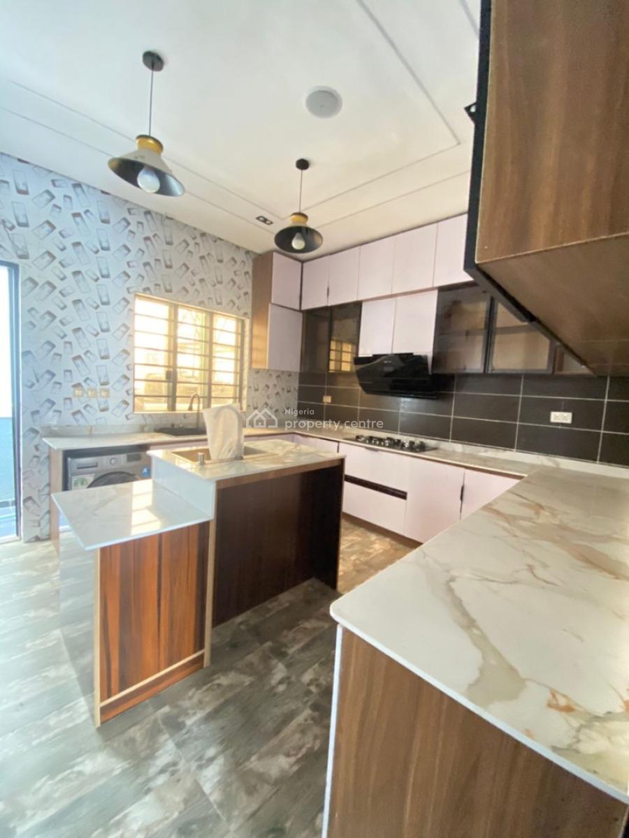 5 Bedroom, Osapa, Lekki, Lagos, Detached Duplex for Sale