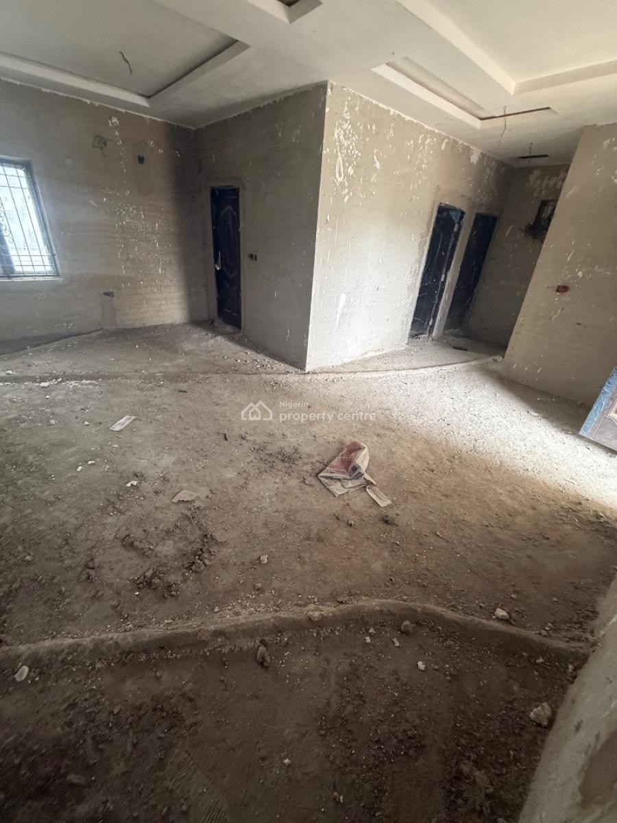a Standard Distressed Offer, Fo1 Layout, Kubwa, Abuja, Flat / Apartment for Sale
