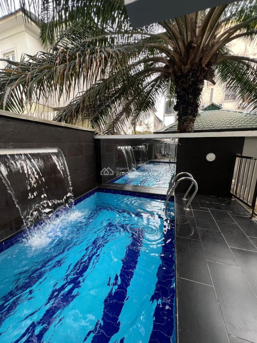 a Brand New Luxury 2 Bedroom with 2 Balconies, Ps5, Gym, Smart Door, Lekki Phase 1, Lekki, Lagos, Flat / Apartment Short Let