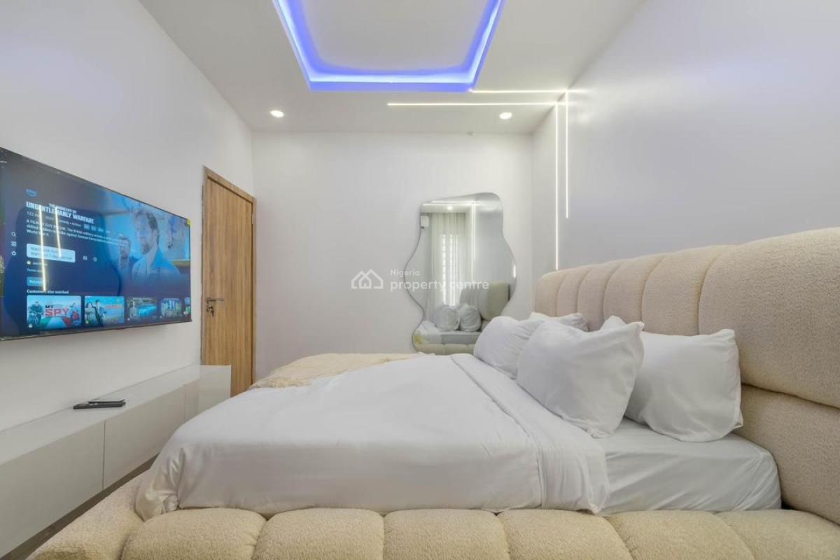 a Brand New Luxury 2 Bedroom with 2 Balconies, Ps5, Gym, Smart Door, Lekki Phase 1, Lekki, Lagos, Flat / Apartment Short Let