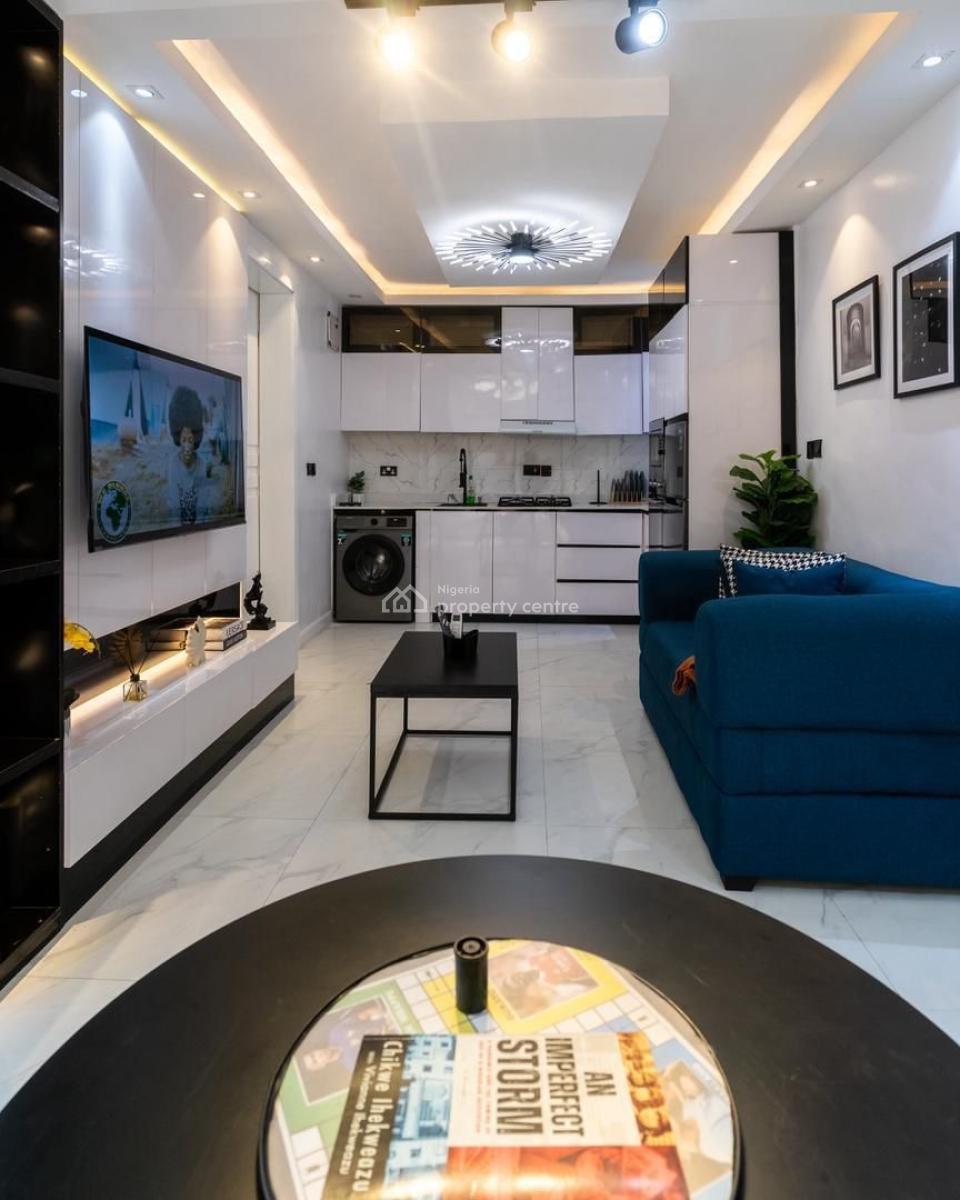 a Brand New Luxury 1 Bedroom with 2 Balconies, Ps5, Gym, Smart Door, Lekki Phase 1, Lekki, Lagos, Flat / Apartment Short Let