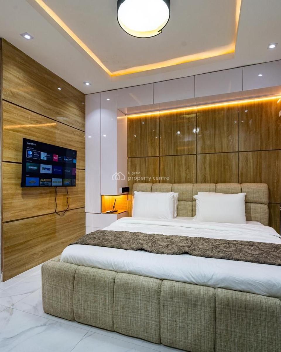 a Brand New Luxury 1 Bedroom with 2 Balconies, Ps5, Gym, Smart Door, Lekki Phase 1, Lekki, Lagos, Flat / Apartment Short Let