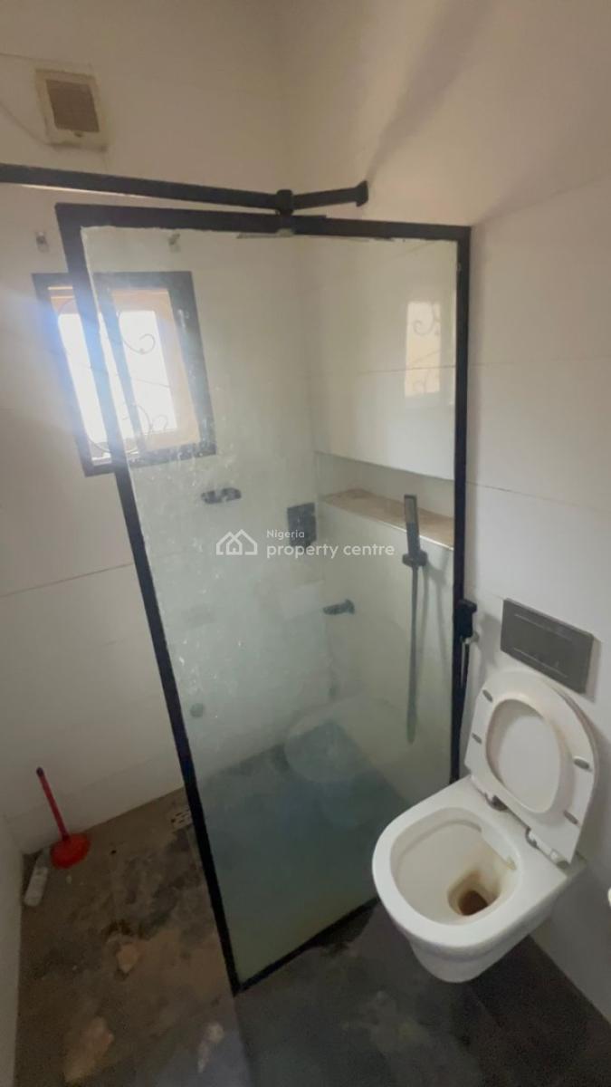 Well Built 2 Bedroom Apartment Airbnb Perfect, Gilmore, Jahi, Abuja, Flat / Apartment for Rent