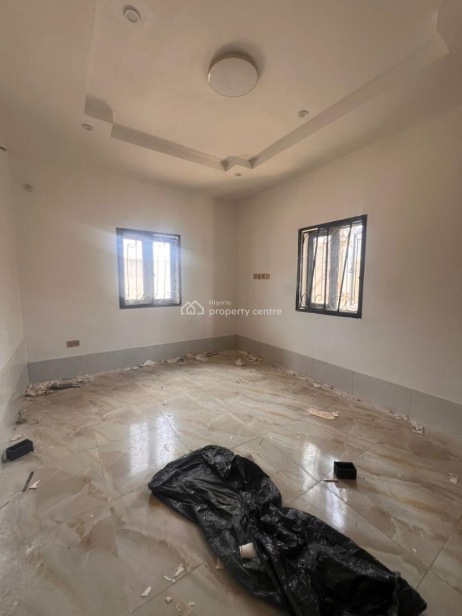 Well Built 2 Bedroom Apartment Airbnb Perfect, Gilmore, Jahi, Abuja, Flat / Apartment for Rent
