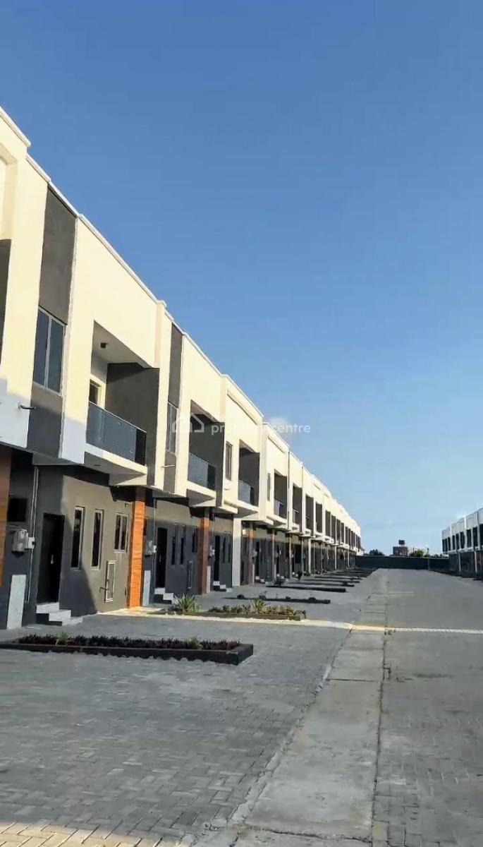 Tasteful Luxury 3 Bedroom Terrace Duplex + Solar, Gym,pool, Playground, Sangotedo Lekki, Sangotedo, Ajah, Lagos, Terraced Duplex for Sale