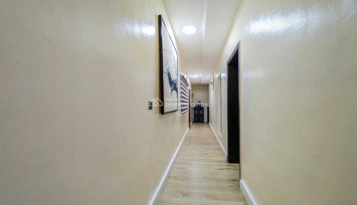 a Brand New Luxury 2 Bedroom with 2 Balconies, Ps5, Gym, Smart Door, Lekki Phase 1, Lekki, Lagos, Flat / Apartment Short Let