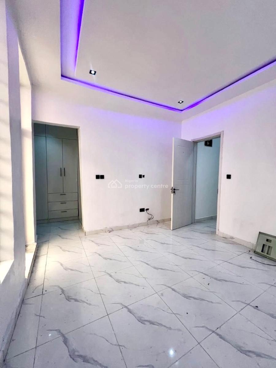 4 Bedroom Semi Detached Duplex with a Bq, Ikota, Lekki, Lagos, Semi-detached Duplex for Rent