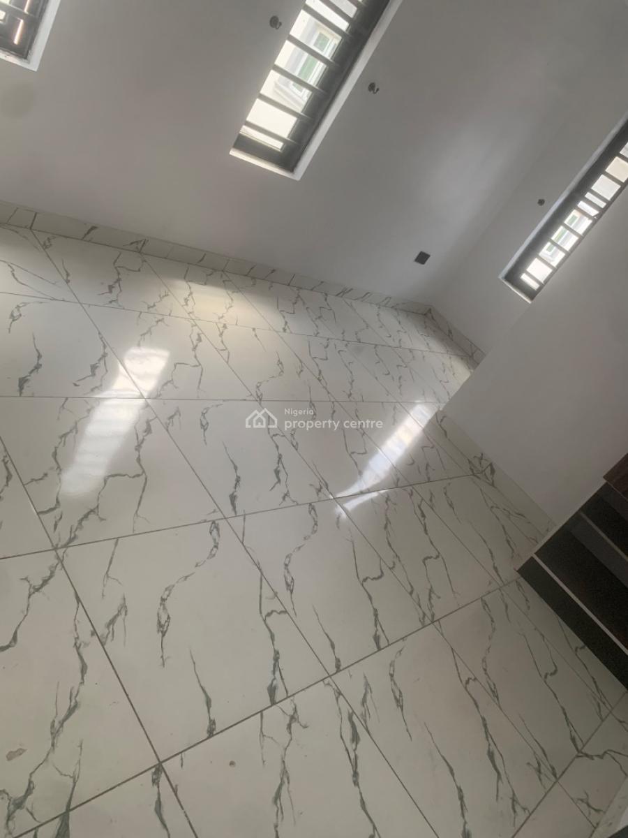 Mini Flat, Chevon, Lekki Phase 1, Lekki, Lagos, Mini Flat (room and Parlour) for Rent