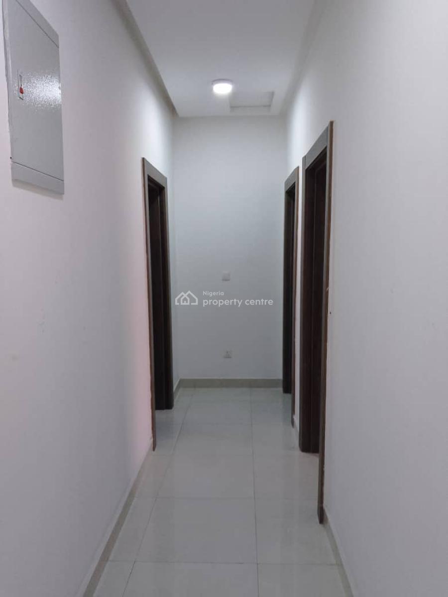 Experience Upscaled Living in This Well-maintained 3-bedroom Luxury Fl, South West Ikoyi (off Awolowo Road Ikoyi), Ikoyi, Lagos, Flat / Apartment for Sale