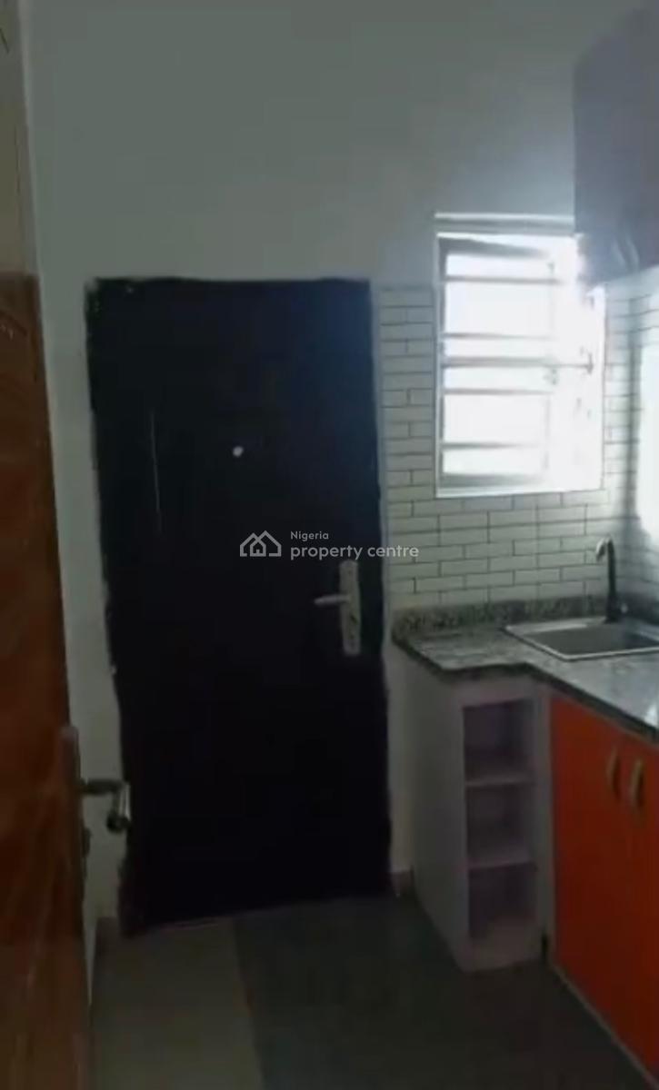 Luxury 2 Bedroom Flat with Rooms En-suite, Sangotedo, Ajah, Lagos, Flat / Apartment for Rent