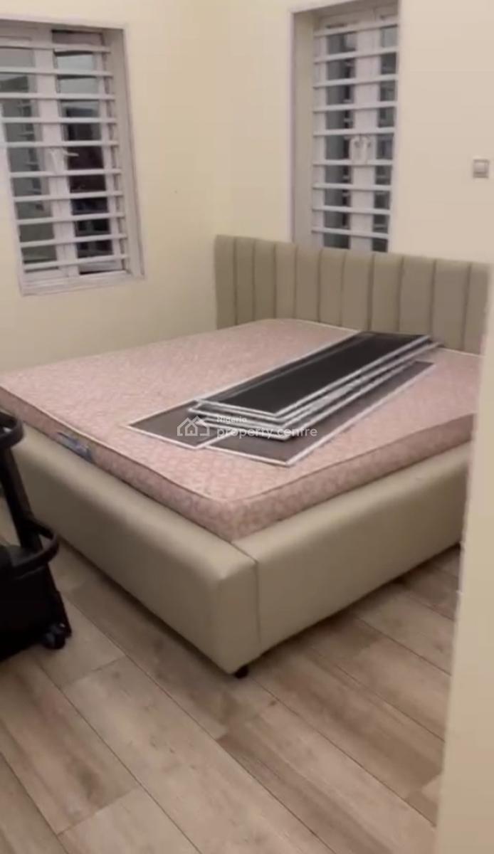 Exquisitively Luxury & Spacious 3bed with Bq (direct to Mandate), Old Ikoyi, Ikoyi, Lagos, Flat / Apartment for Sale