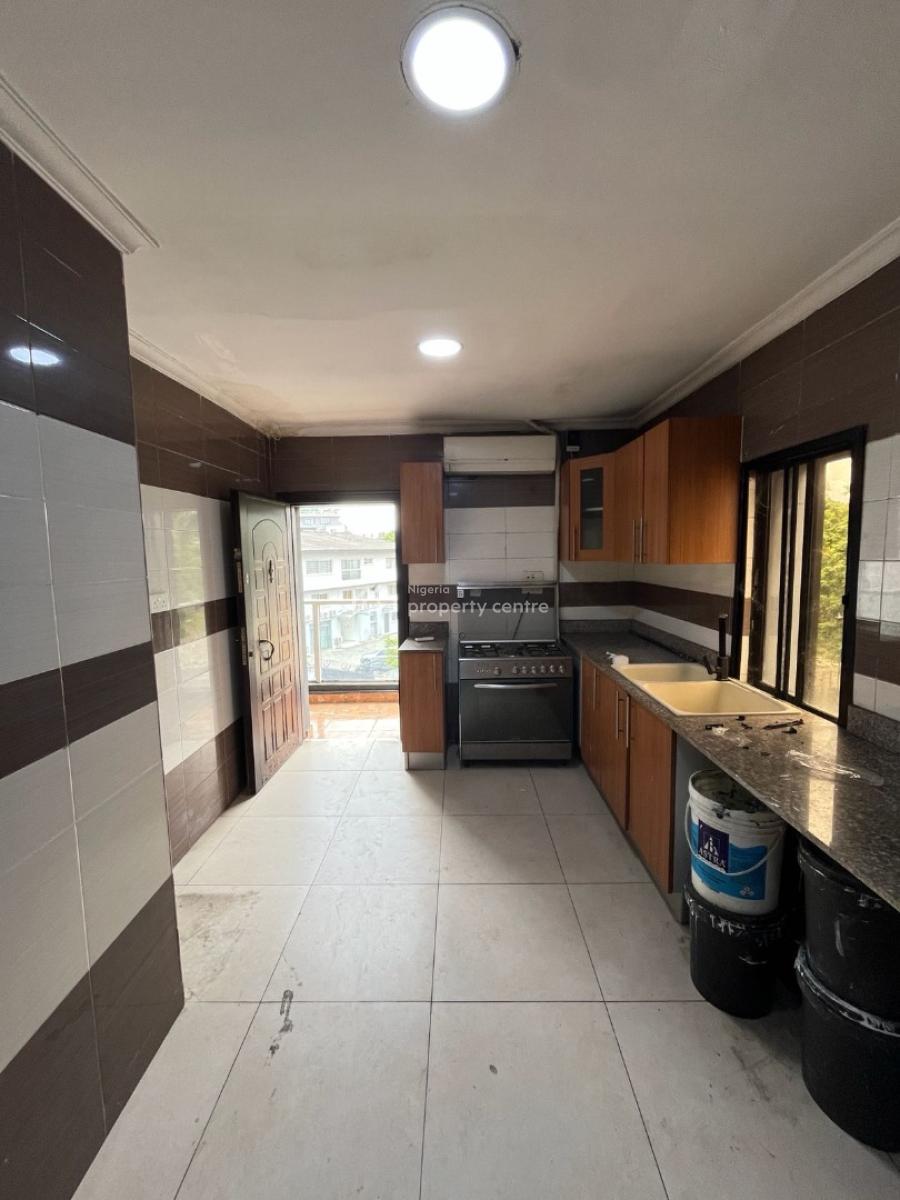 3 Bedroom Apartment with Bq in Ikoyi, Ikoyi, Lagos, Flat / Apartment for Rent