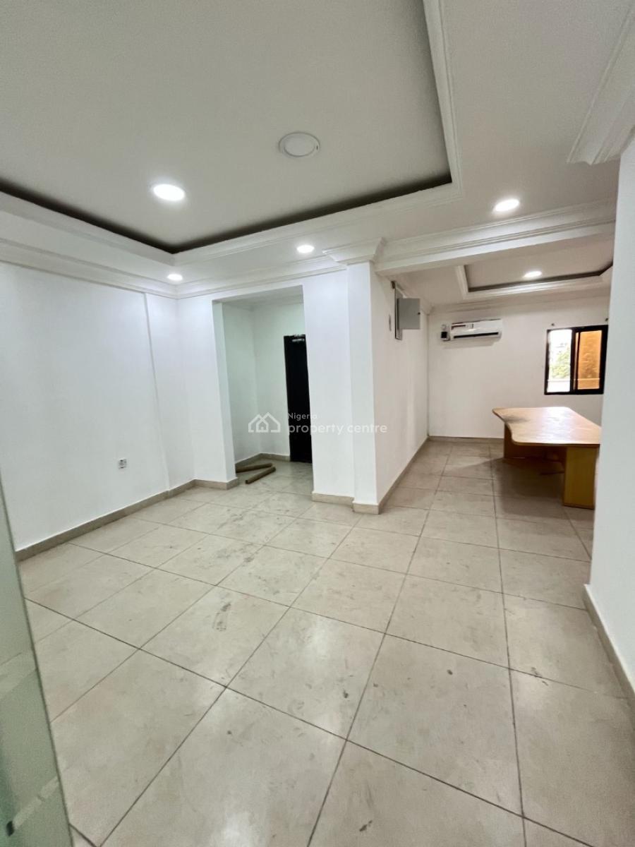 3 Bedroom Apartment with Bq in Ikoyi, Ikoyi, Lagos, Flat / Apartment for Rent