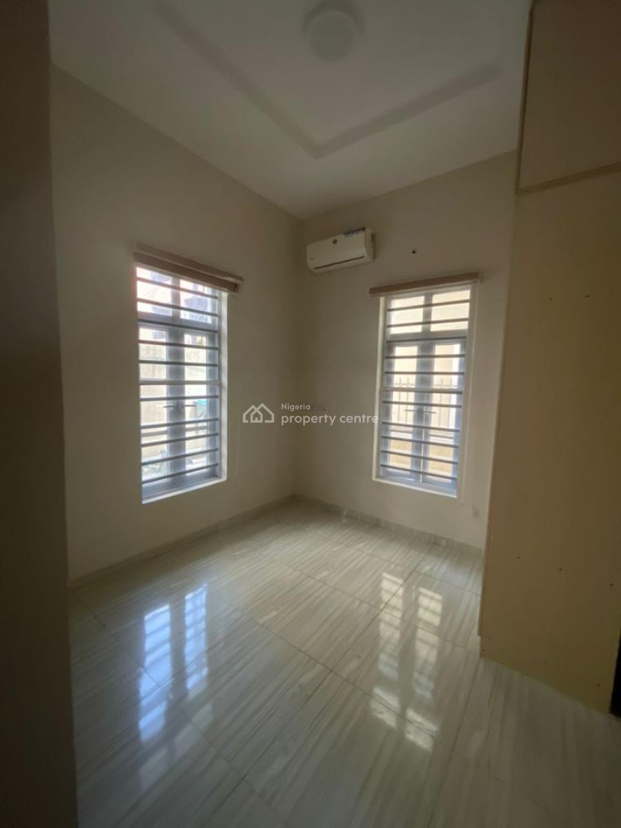 Sharp 1 Bedroom Mini Flat, U3 Estate, Lekki Right , Lekki Lagos, Lekki Phase 1, Lekki, Lagos, Mini Flat (room and Parlour) for Rent