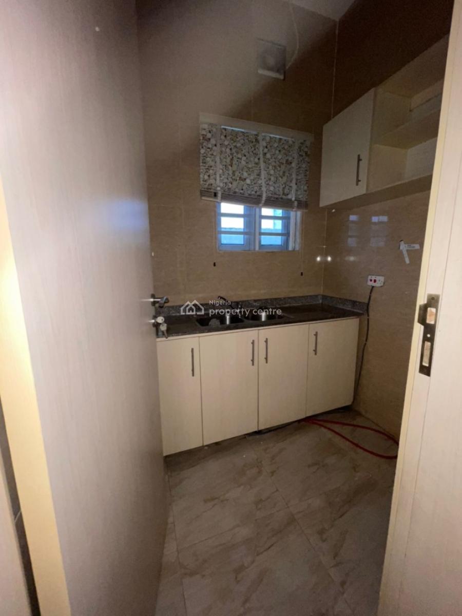 Sharp 1 Bedroom Mini Flat, U3 Estate, Lekki Right , Lekki Lagos, Lekki Phase 1, Lekki, Lagos, Mini Flat (room and Parlour) for Rent