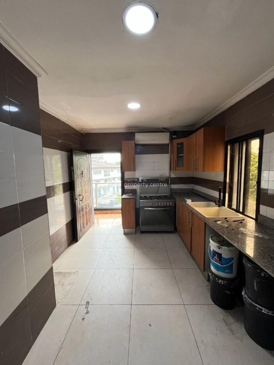 3 Bedroom Apartment with Bq in Ikoyi, Ikoyi, Lagos, Flat / Apartment for Rent