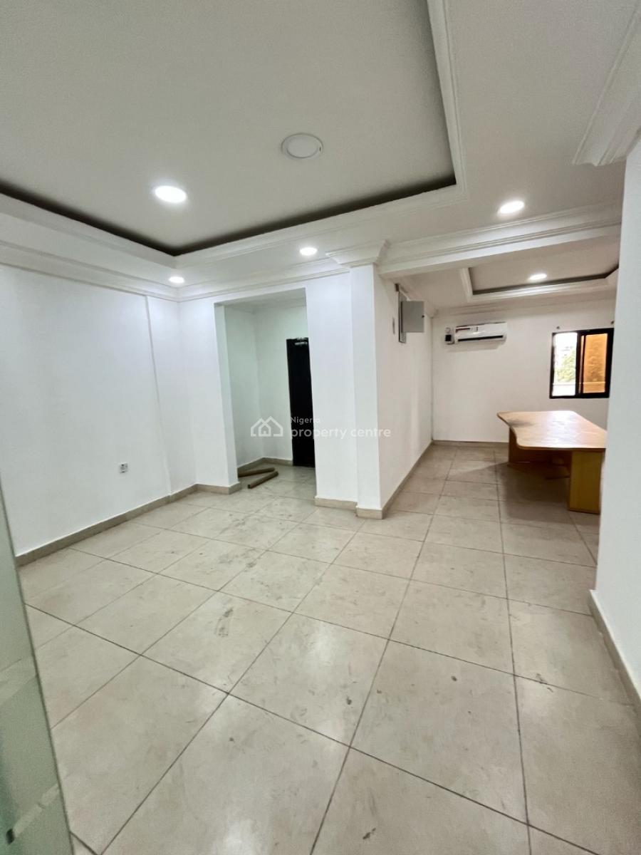 3 Bedroom Apartment with Bq in Ikoyi, Ikoyi, Lagos, Flat / Apartment for Rent