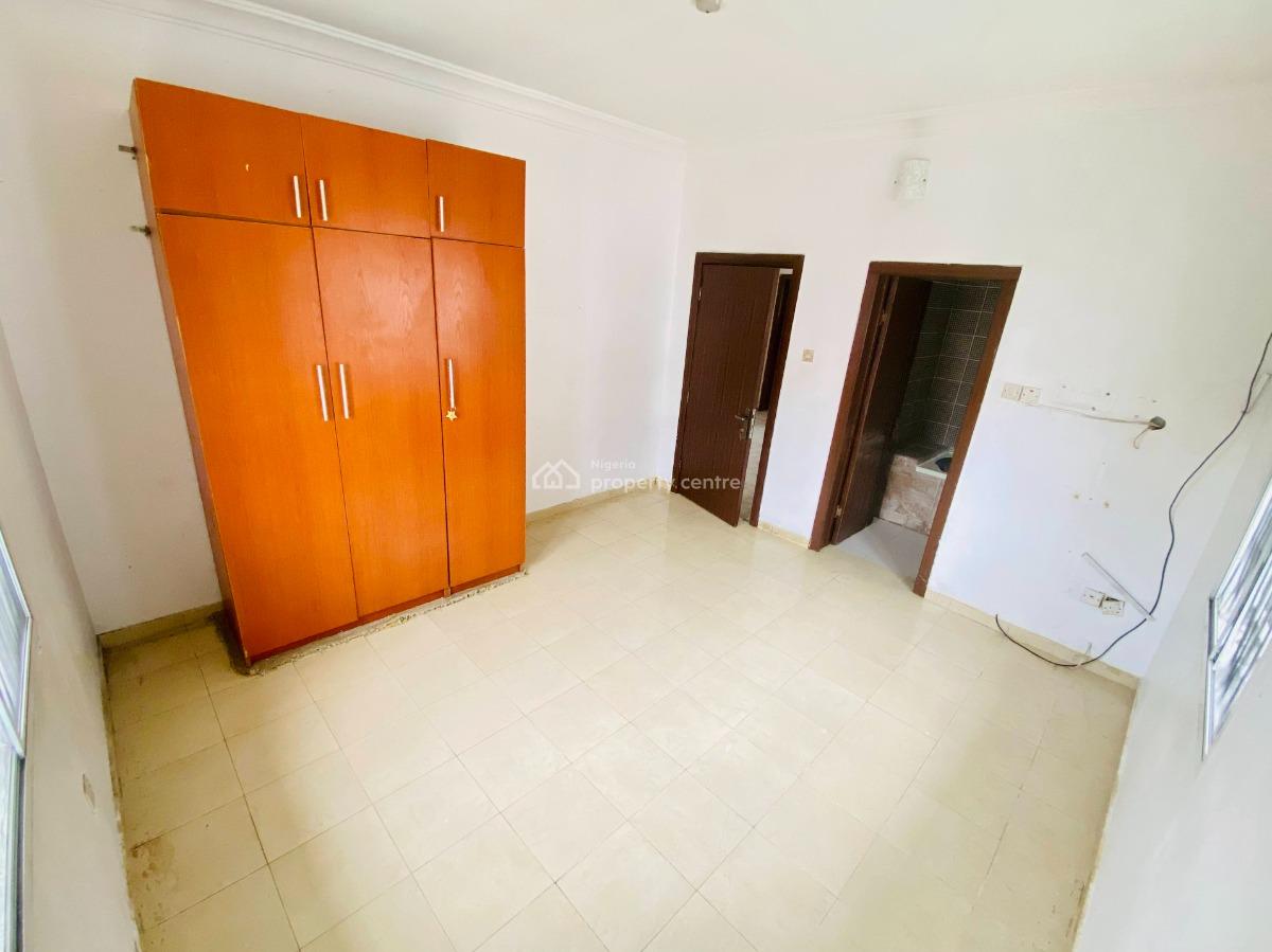 3 Bedroom Flat, Off Adewunmi Adebimpe Drive, Lekki Phase 1, Lekki, Lagos, Flat / Apartment for Rent